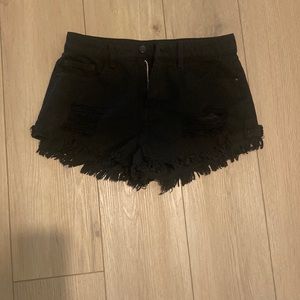 Black distressed shorts